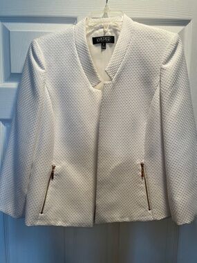 Kasper Cream Textured Open-Front Blazer with Gold Zippers